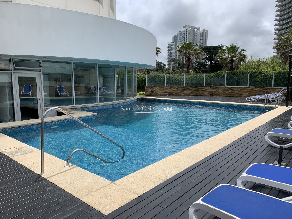 Apartamento ID.1944 - CASINO TOWERS PISO ALTO VENTA MANSA
