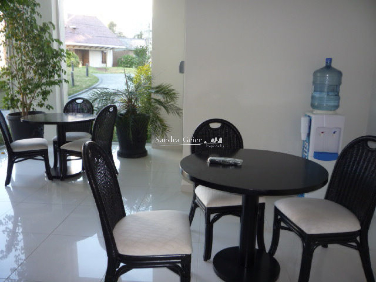 Apartamento ID.2200 - Apartamento en Punta del Este, Brava
