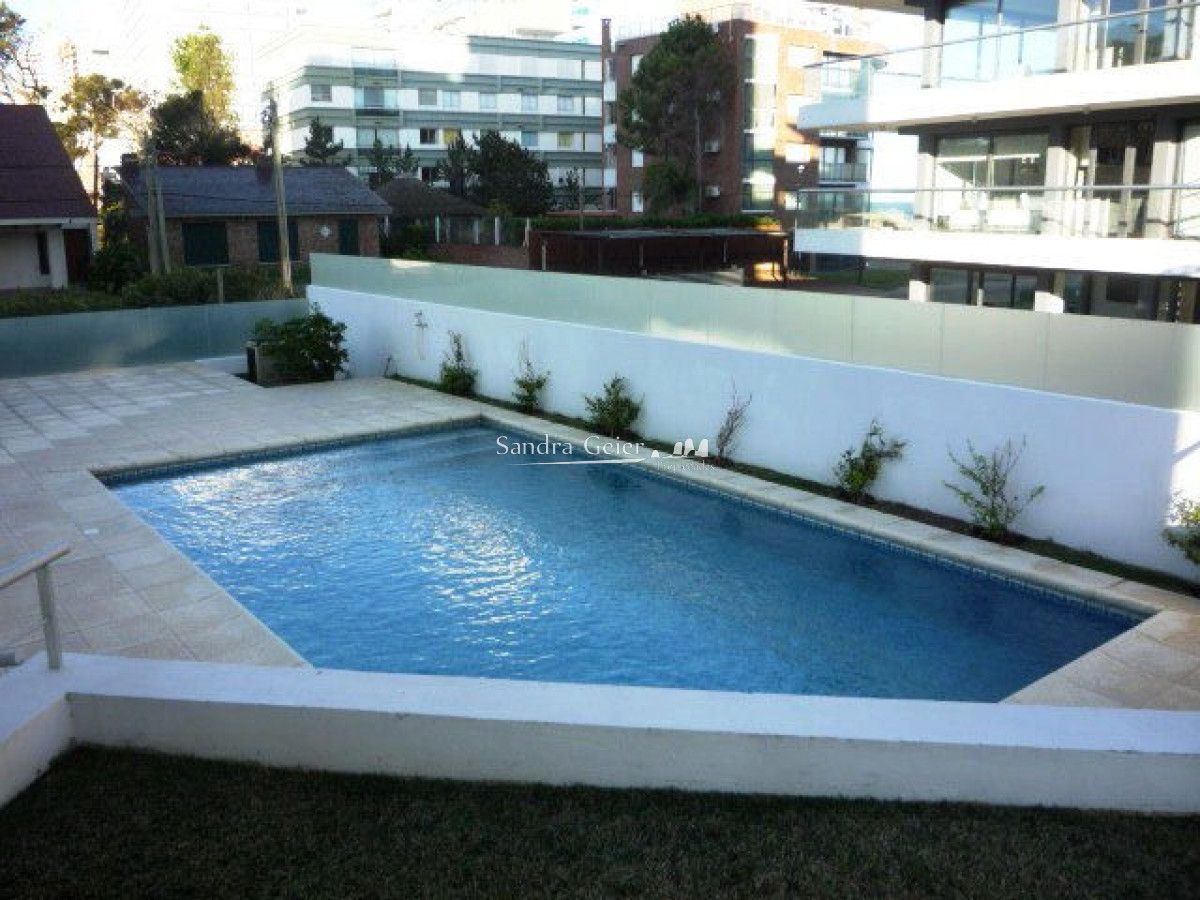 Apartamento ID.2200 - Apartamento en Punta del Este, Brava