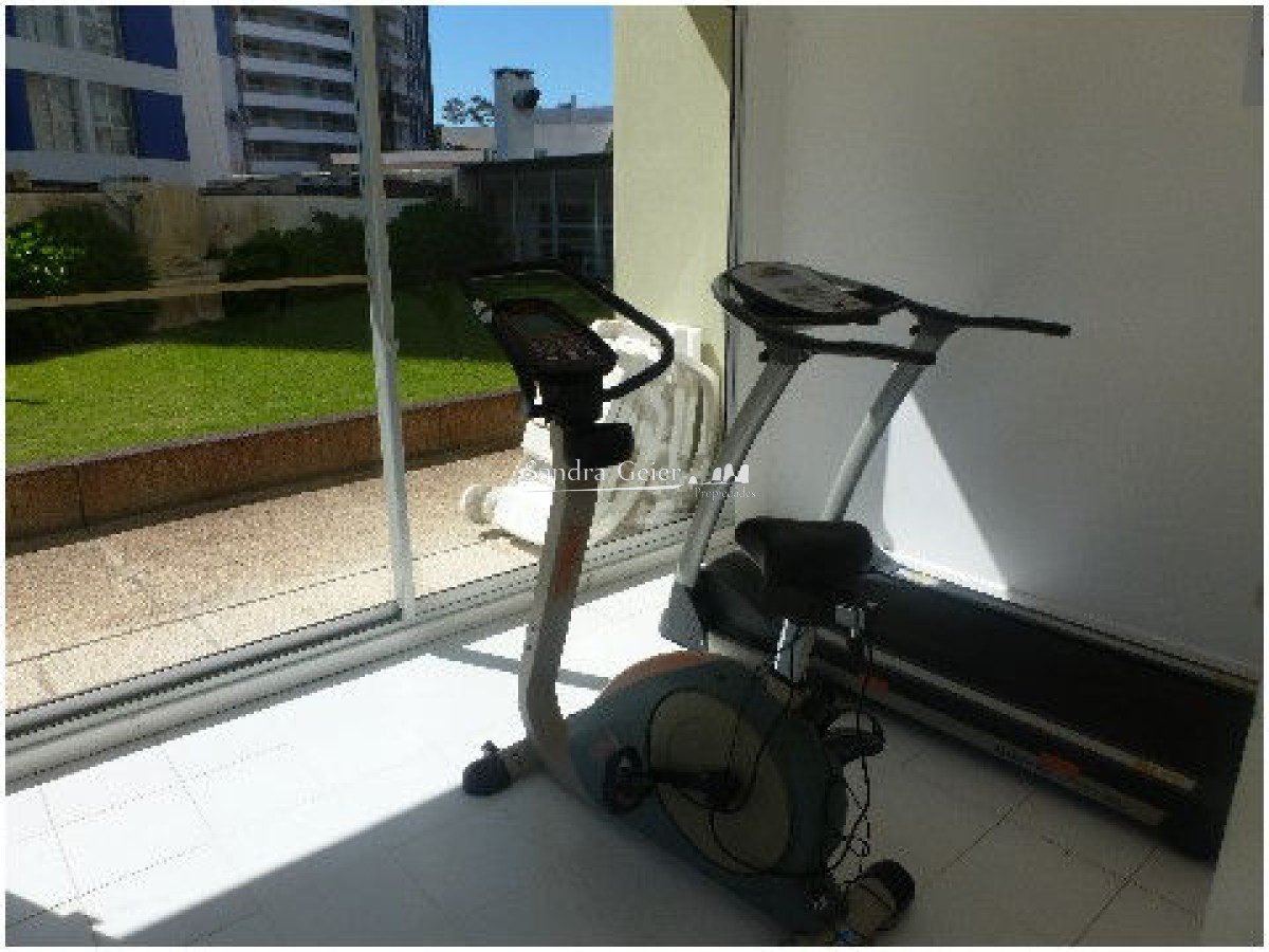 Apartamento ID.1787 - Apartamento en Punta del Este, Brava