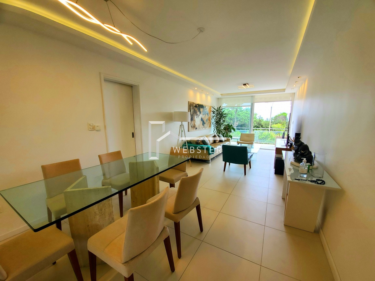 Apartamento ID.548 - Departamento en primera linea - Playa Mansa - 2 dormitorios. 