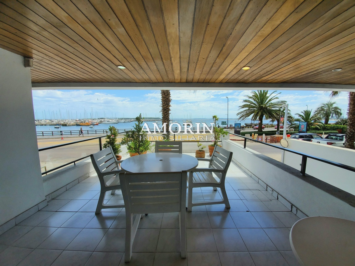 Apartamento ID.575 - Puerto primera linea, 4 dormitorios