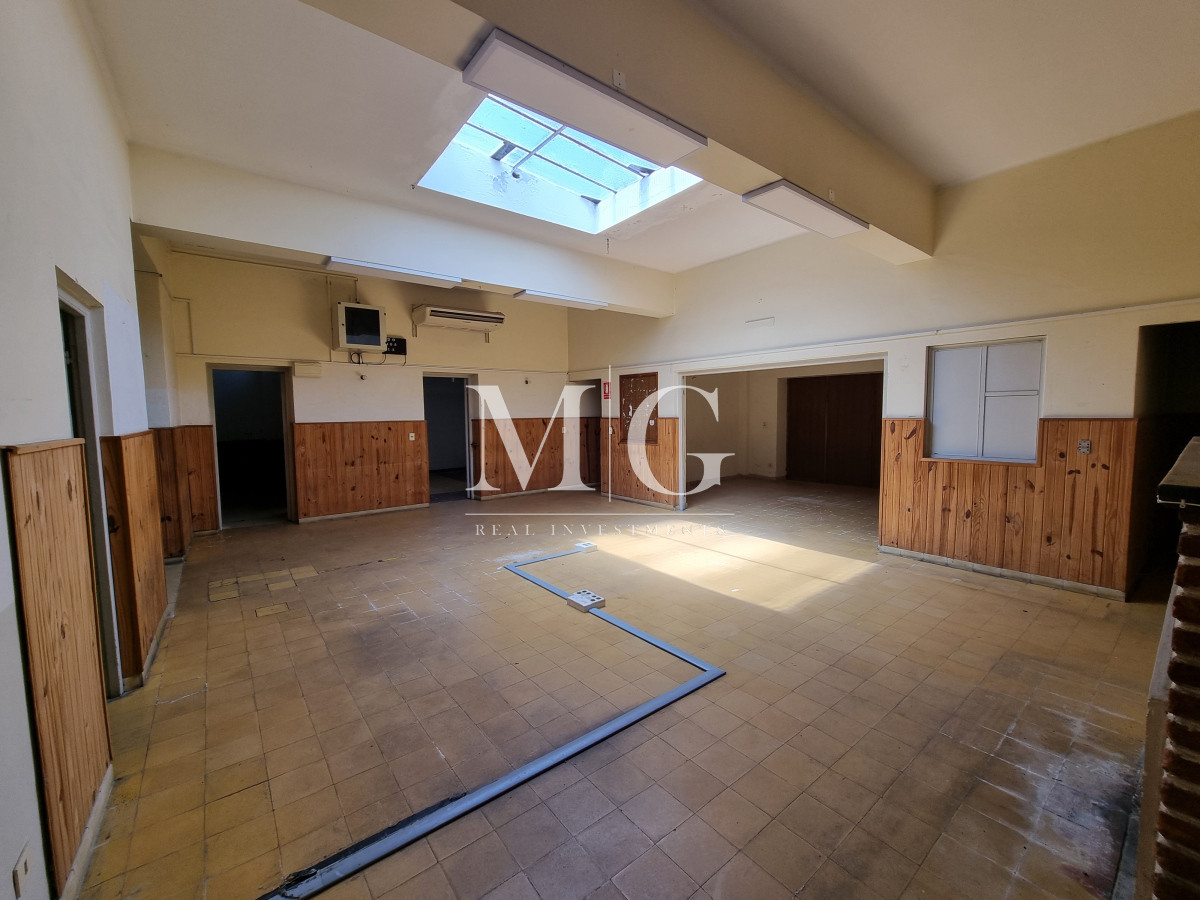 Local Comercial ID.1531 - Casa para Reciclar en Venta - Centro de Maldonado