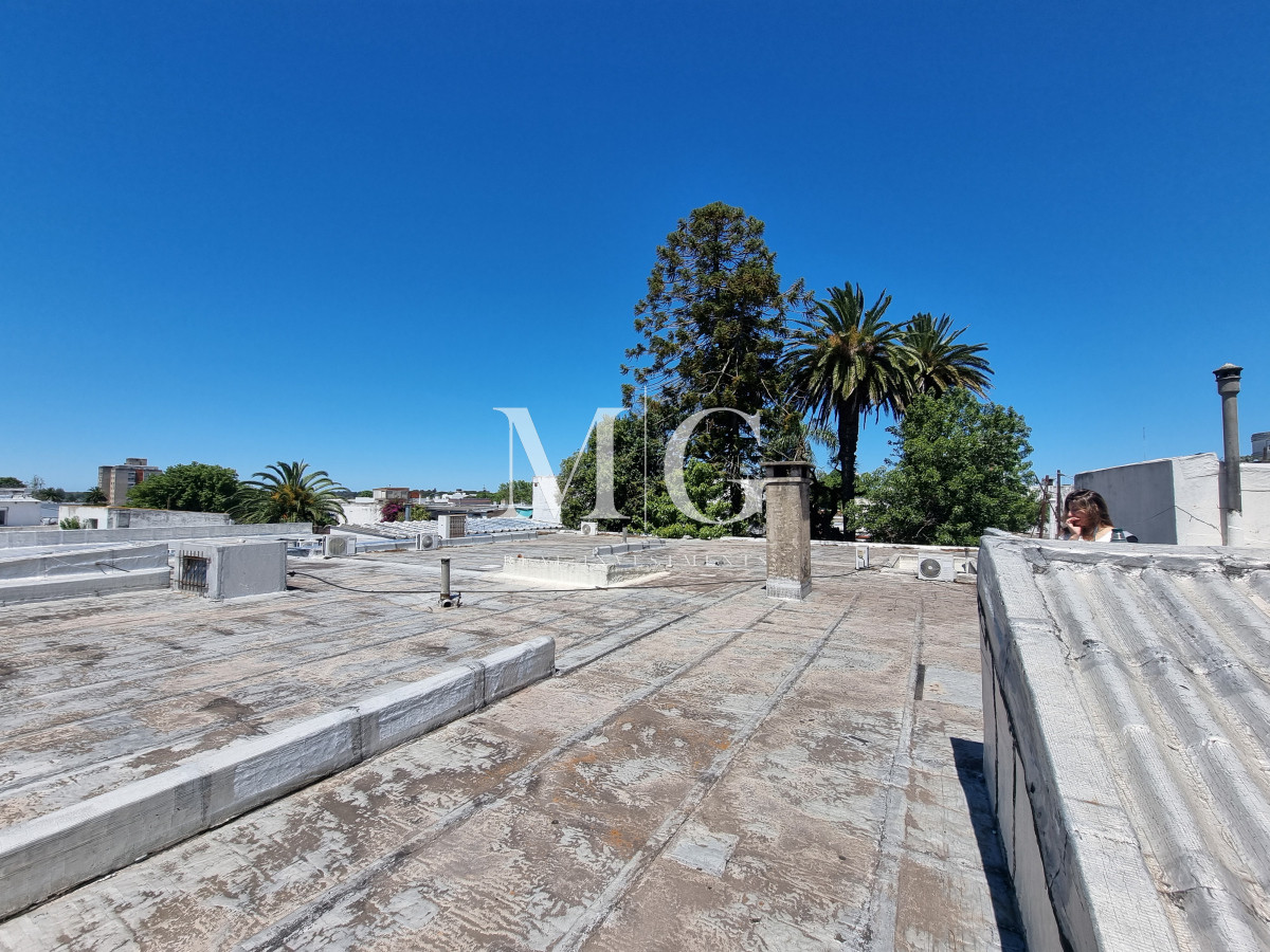 Local Comercial ID.1531 - Casa para Reciclar en Venta - Centro de Maldonado