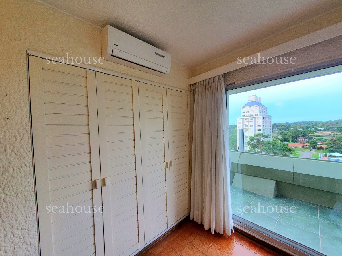Apartamento Ref.677 - Penthouse en Roosevelt - 2 dormitorios