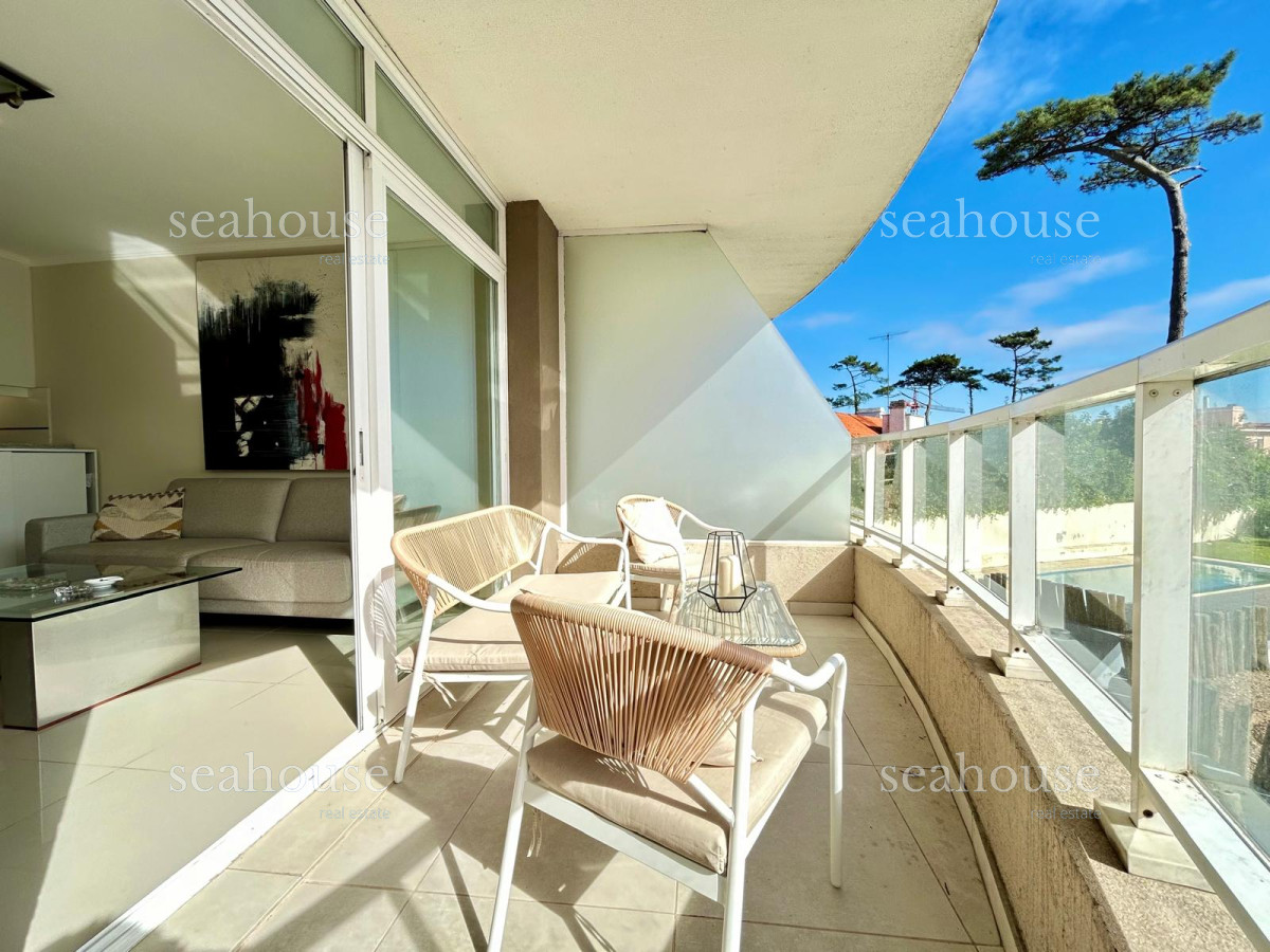Apartamento Ref.984 - Playa mansa - 1 dormitorio