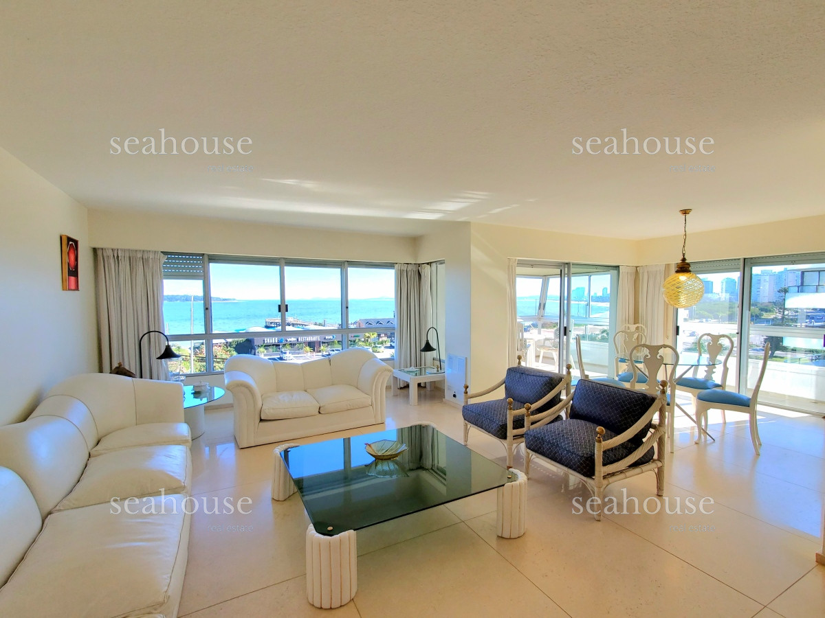 Departamento esquinero en venta, primera linea de playa mansa, con la mejor vista al mar !! - SEA1036A