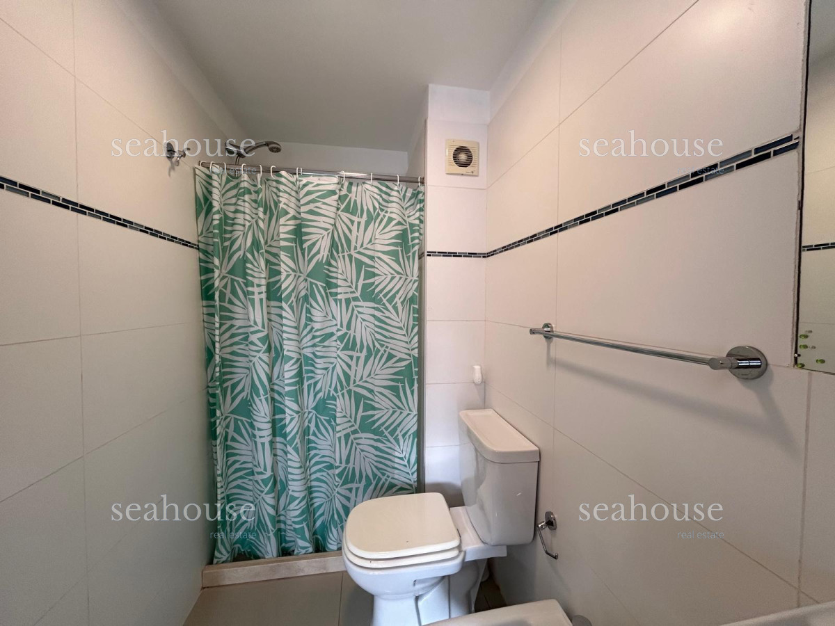 Apartamento Ref.984 - Playa mansa - 1 dormitorio
