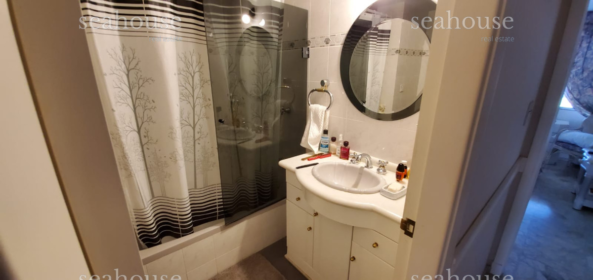 Apartamento Ref.53 - Departamento en venta en Edificio Tequendama 1.