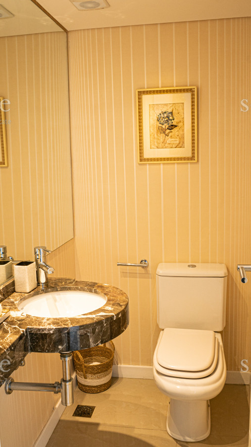 Apartamento Ref.1272 - Apartamento esquinero con vista panorámica - Punta del Este