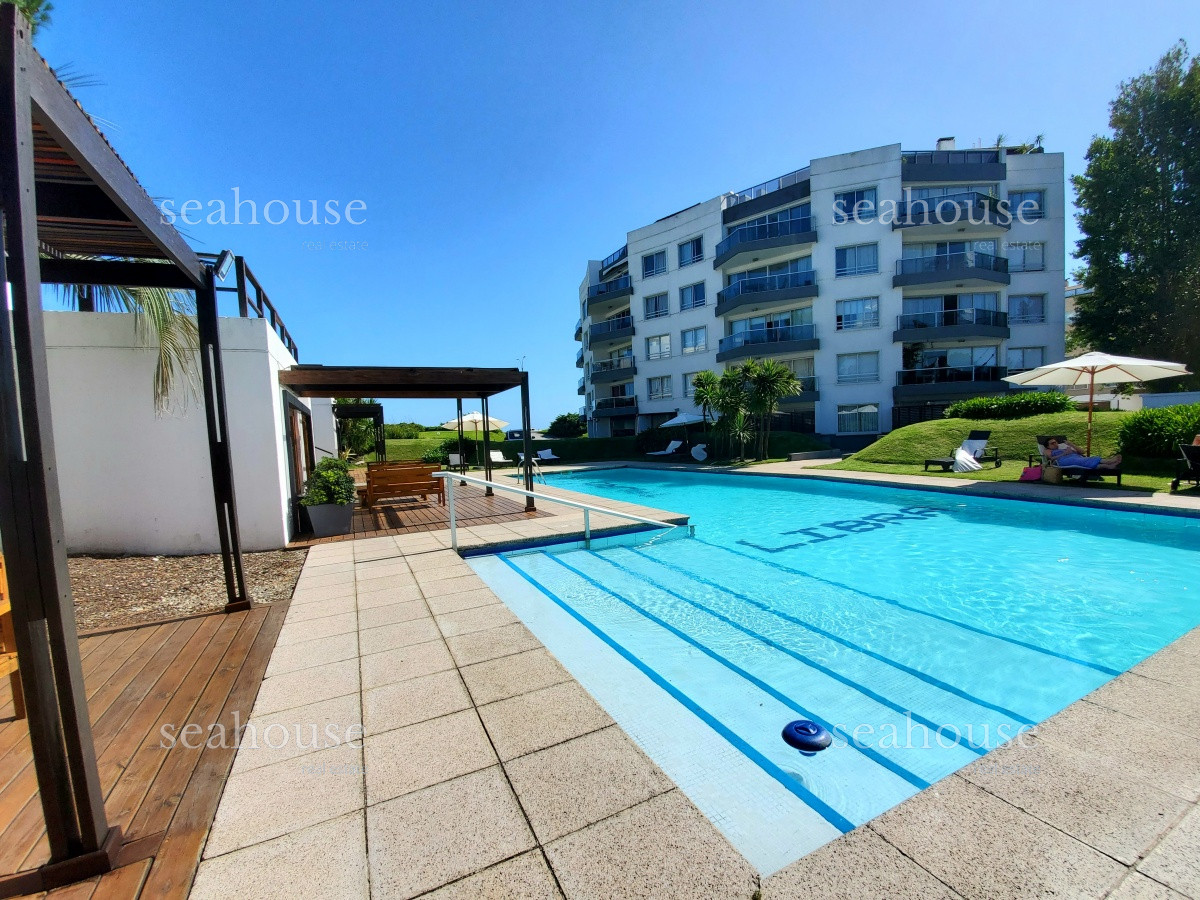 Apartamento Ref.462 - Departamento en primera linea frente al mar. 3 dormitorios