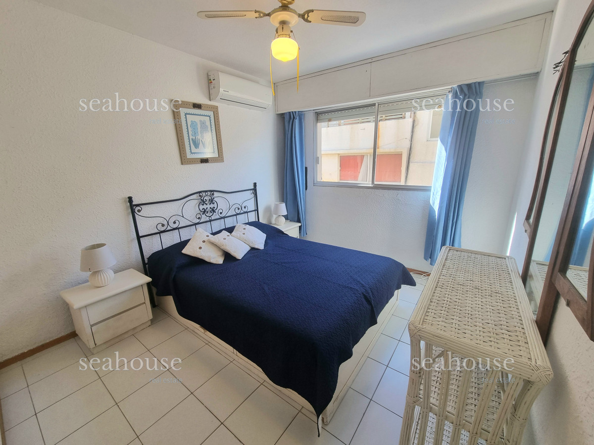 Apartamento Ref.1264 - Apartamento En Venta Península Punta del Este - Vista al Mar - 2 Dormitorios