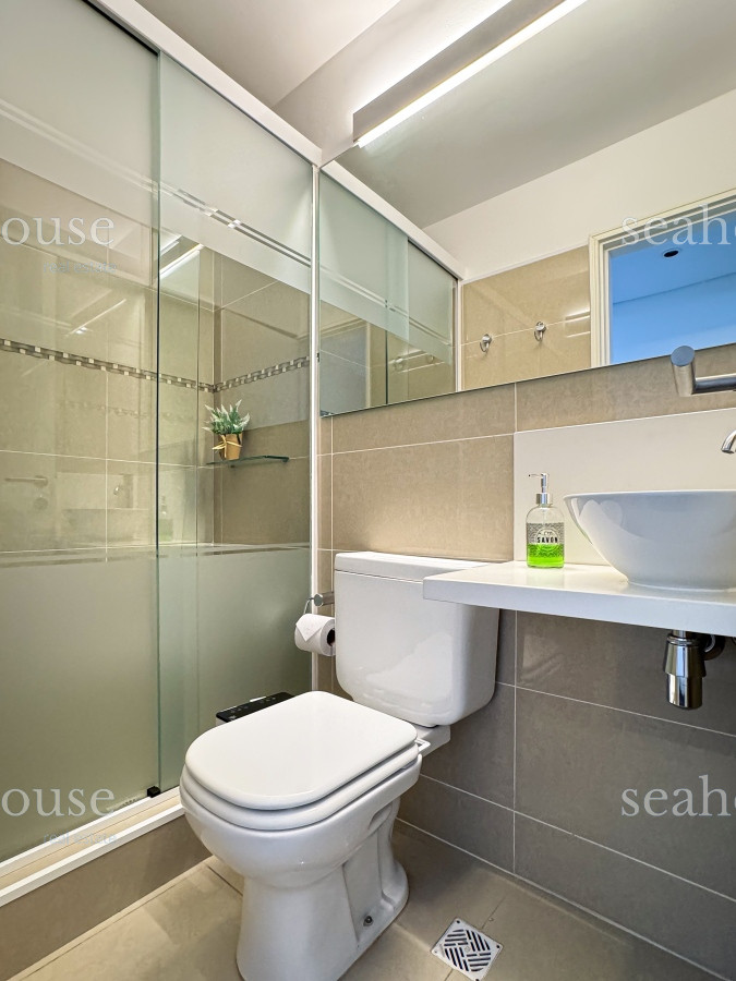 Apartamento Ref.841 - Venta apartamento de 2 dormitorios en Península, Punta del Este