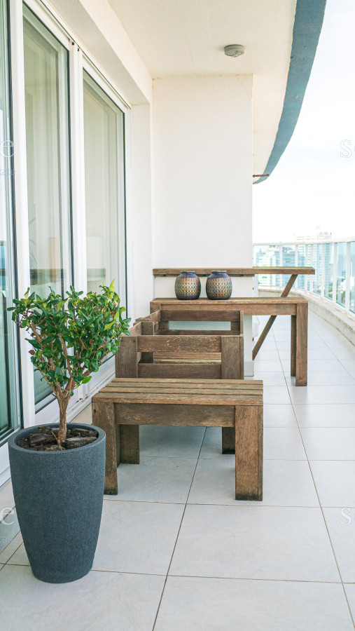 Apartamento Ref.1272 - Apartamento esquinero con vista panorámica - Punta del Este