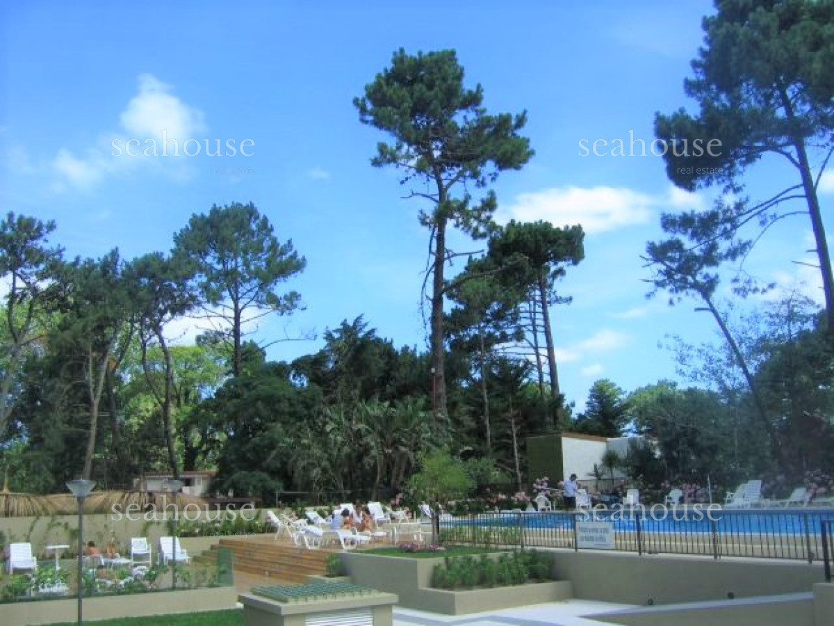 Apartamento Ref.21 - Departamento en venta en Punta del Este
