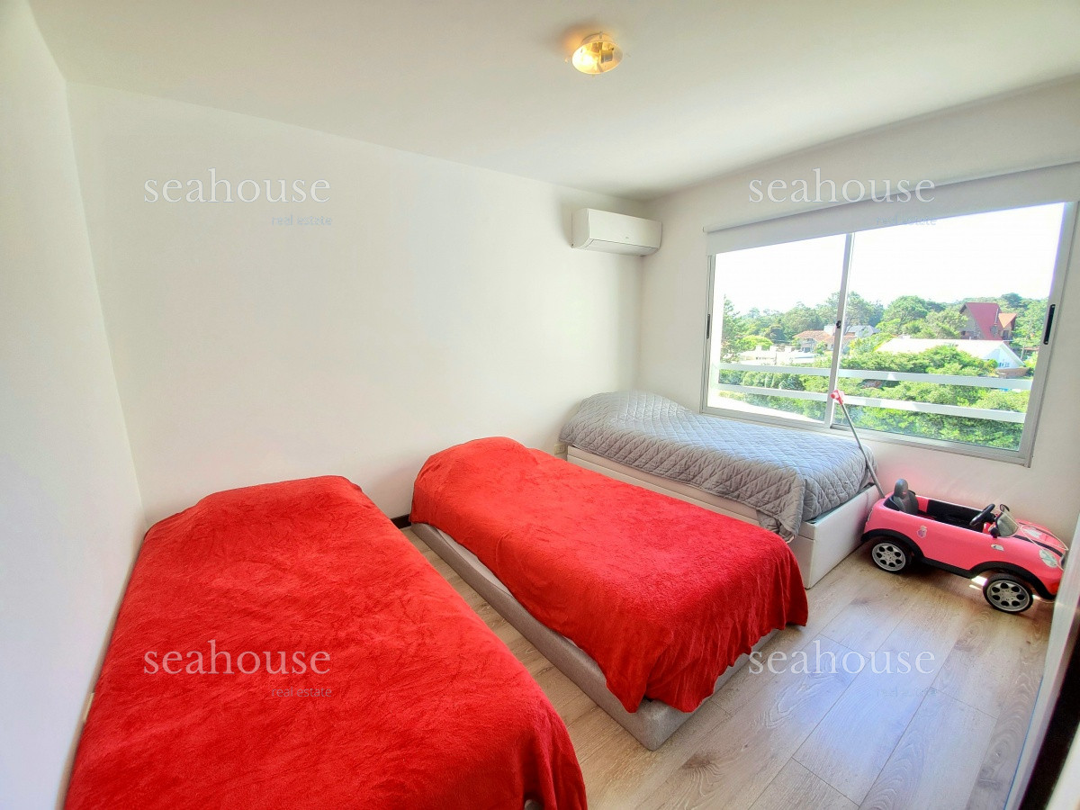 Apartamento Ref.462 - Departamento en primera linea frente al mar. 3 dormitorios