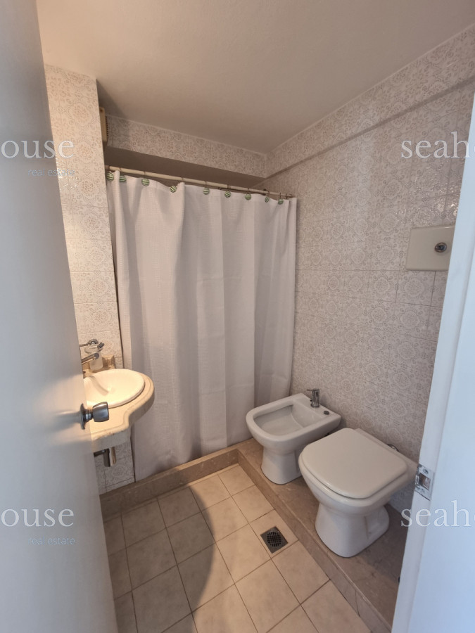 Apartamento Ref.1170 - Departamento en Venta en Península, Torre Van Gogh - 2 dorms