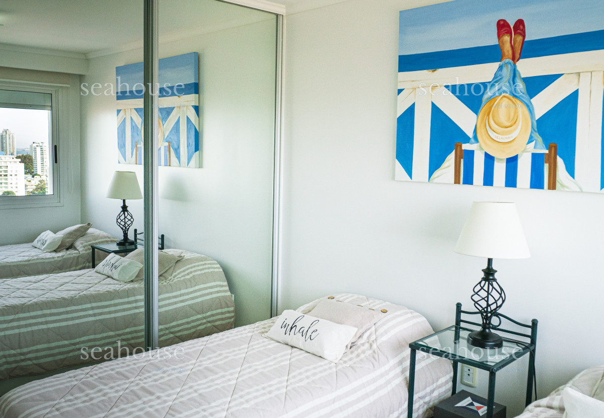 Apartamento Ref.1272 - Apartamento esquinero con vista panorámica - Punta del Este