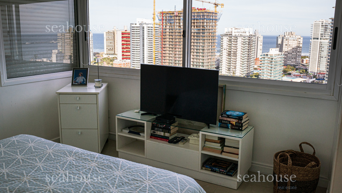 Apartamento Ref.1272 - Apartamento esquinero con vista panorámica - Punta del Este