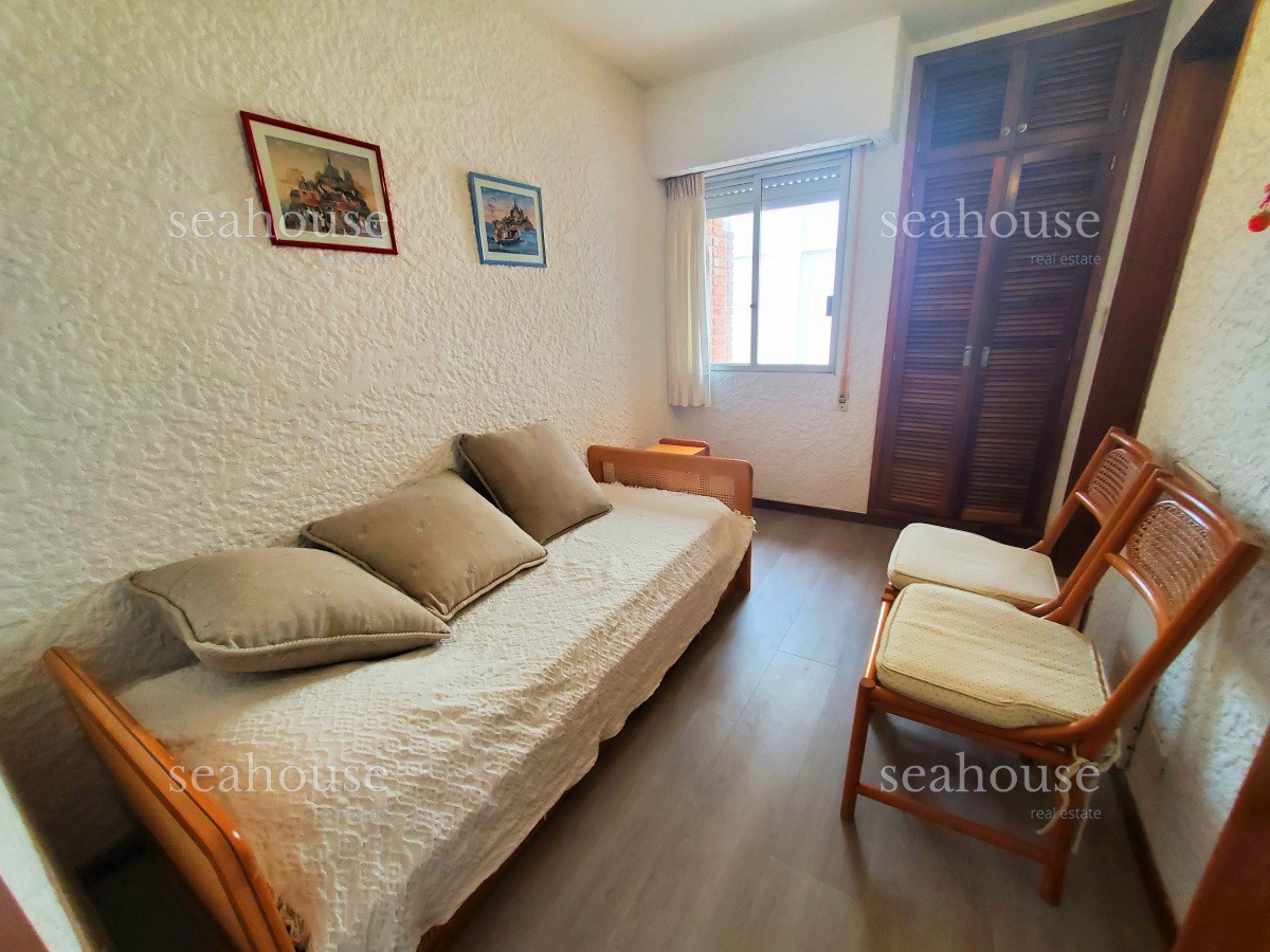 Apartamento Ref.397 - Edificio VARADERO Punta del Este