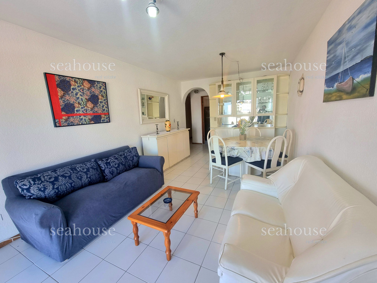 Apartamento Ref.1264 - Apartamento En Venta Península Punta del Este - Vista al Mar - 2 Dormitorios