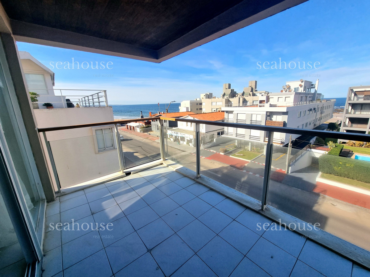 Apartamento Ref.1264 - Apartamento En Venta Península Punta del Este - Vista al Mar - 2 Dormitorios