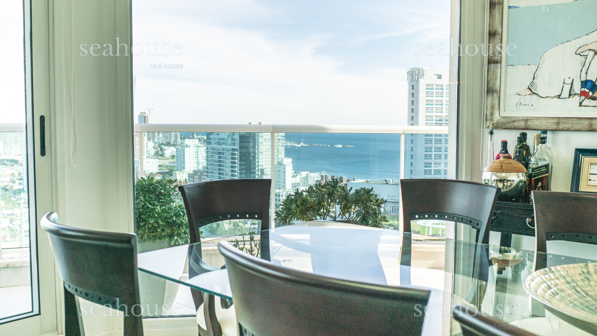 Apartamento Ref.1272 - Apartamento esquinero con vista panorámica - Punta del Este