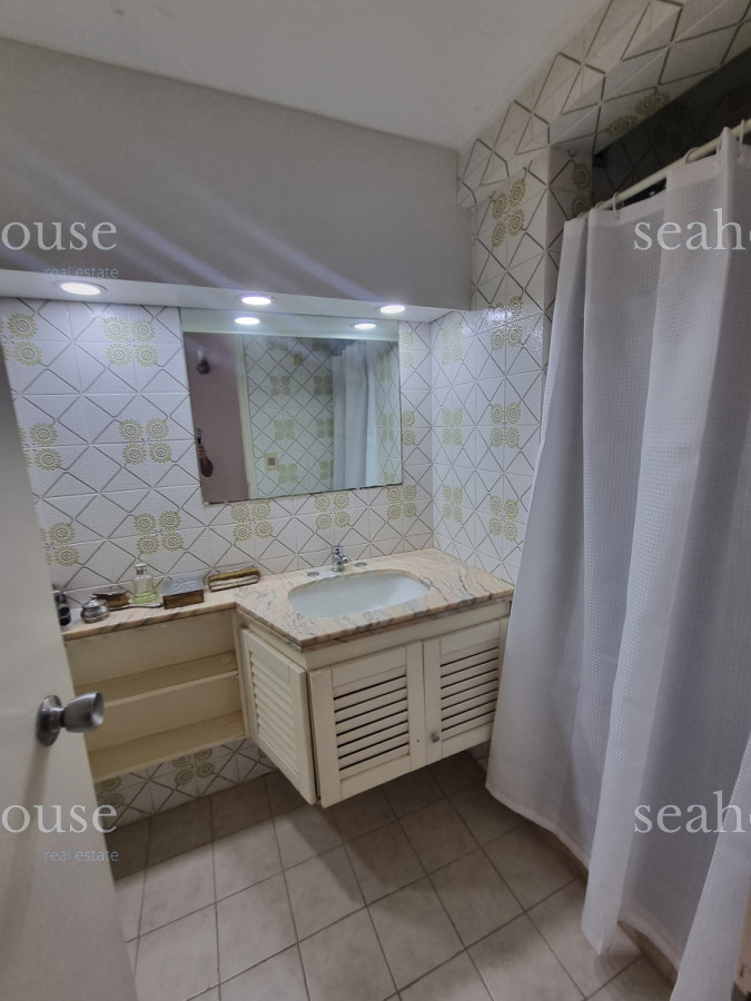 Apartamento Ref.1170 - Departamento en Venta en Península, Torre Van Gogh - 2 dorms