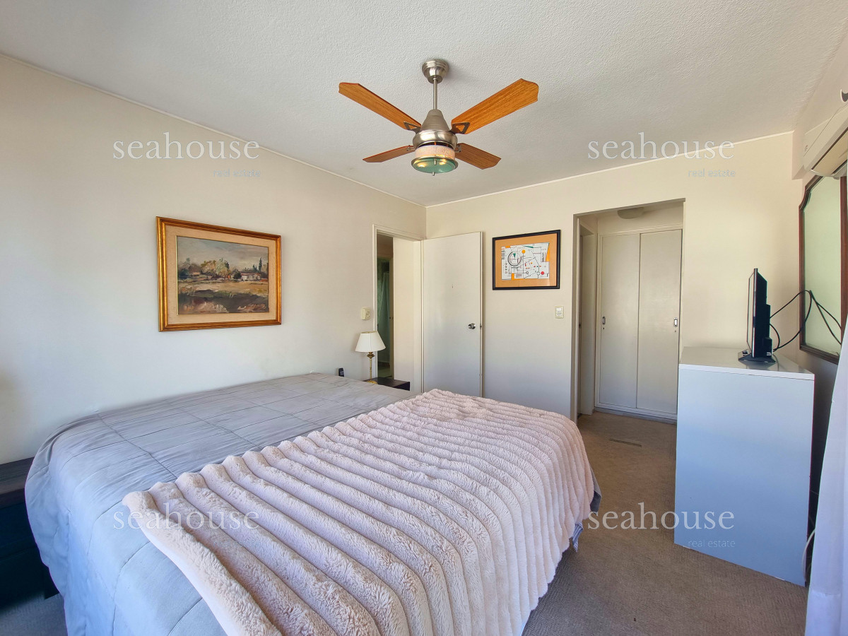 Apartamento Ref.1170 - Departamento en Venta en Península, Torre Van Gogh - 2 dorms