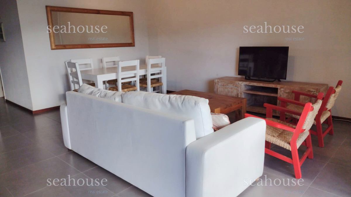 Apartamento Ref.615 - Departamento en alquiler - Manantiales - 2 dormitorios
