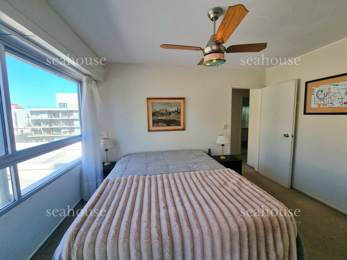 Apartamento Ref.1170 - Departamento en Venta en Península, Torre Van Gogh - 2 dorms