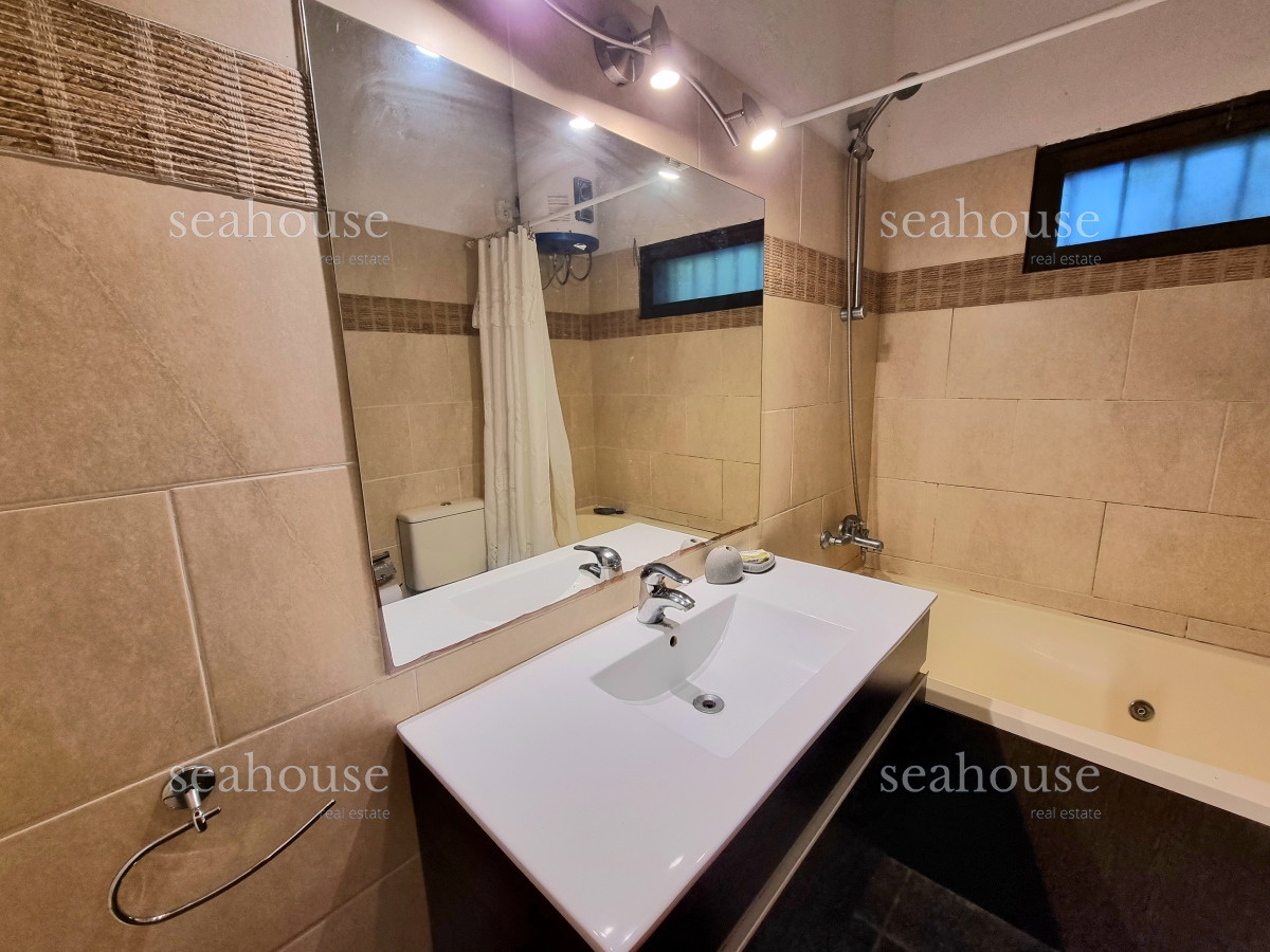 Casa Ref.1060 - Casa en venta en Pinares - 4 dormitorios