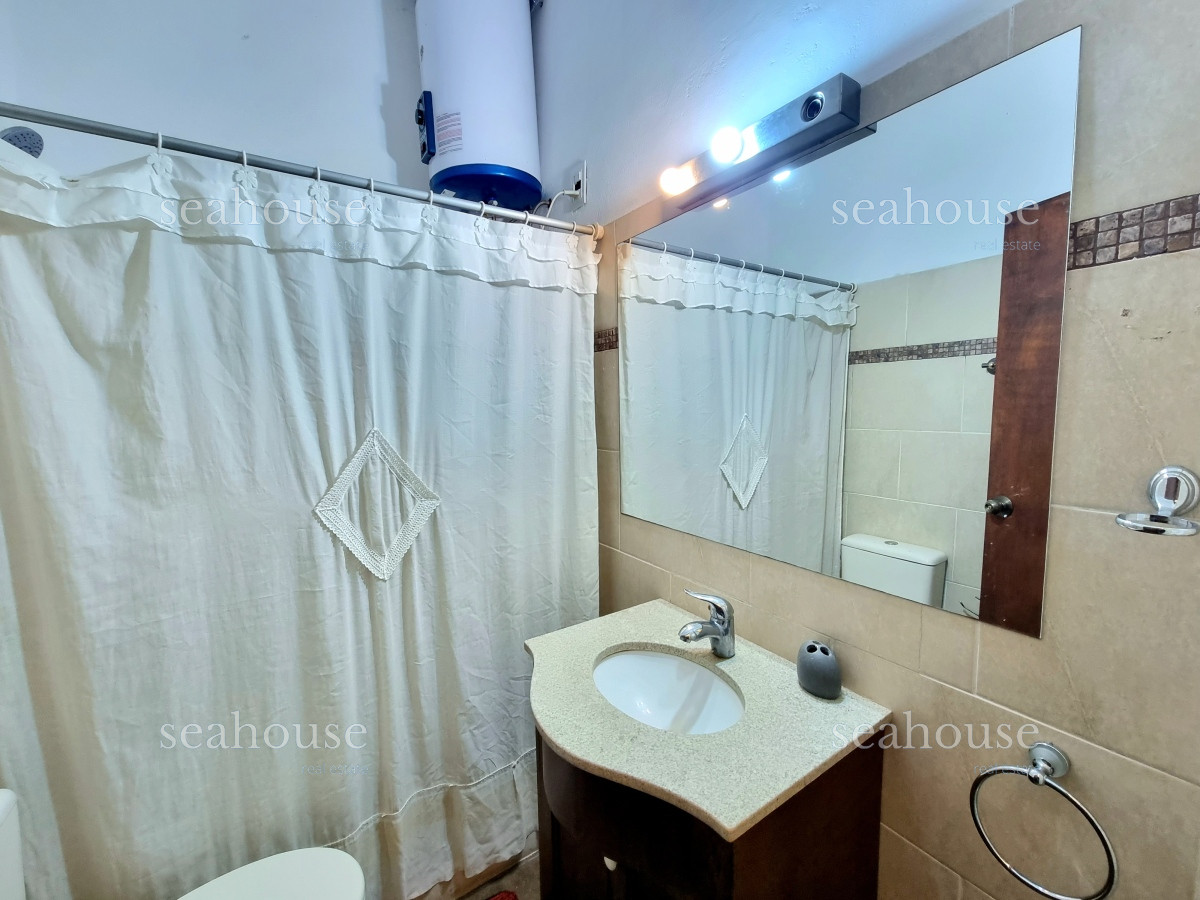 Casa Ref.1060 - Casa en venta en Pinares - 4 dormitorios