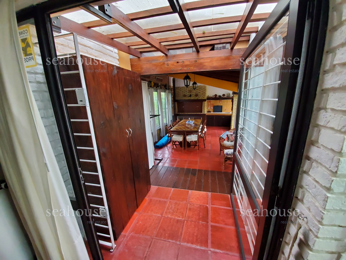 Casa Ref.385 - Casa en alquiler en Pinares
