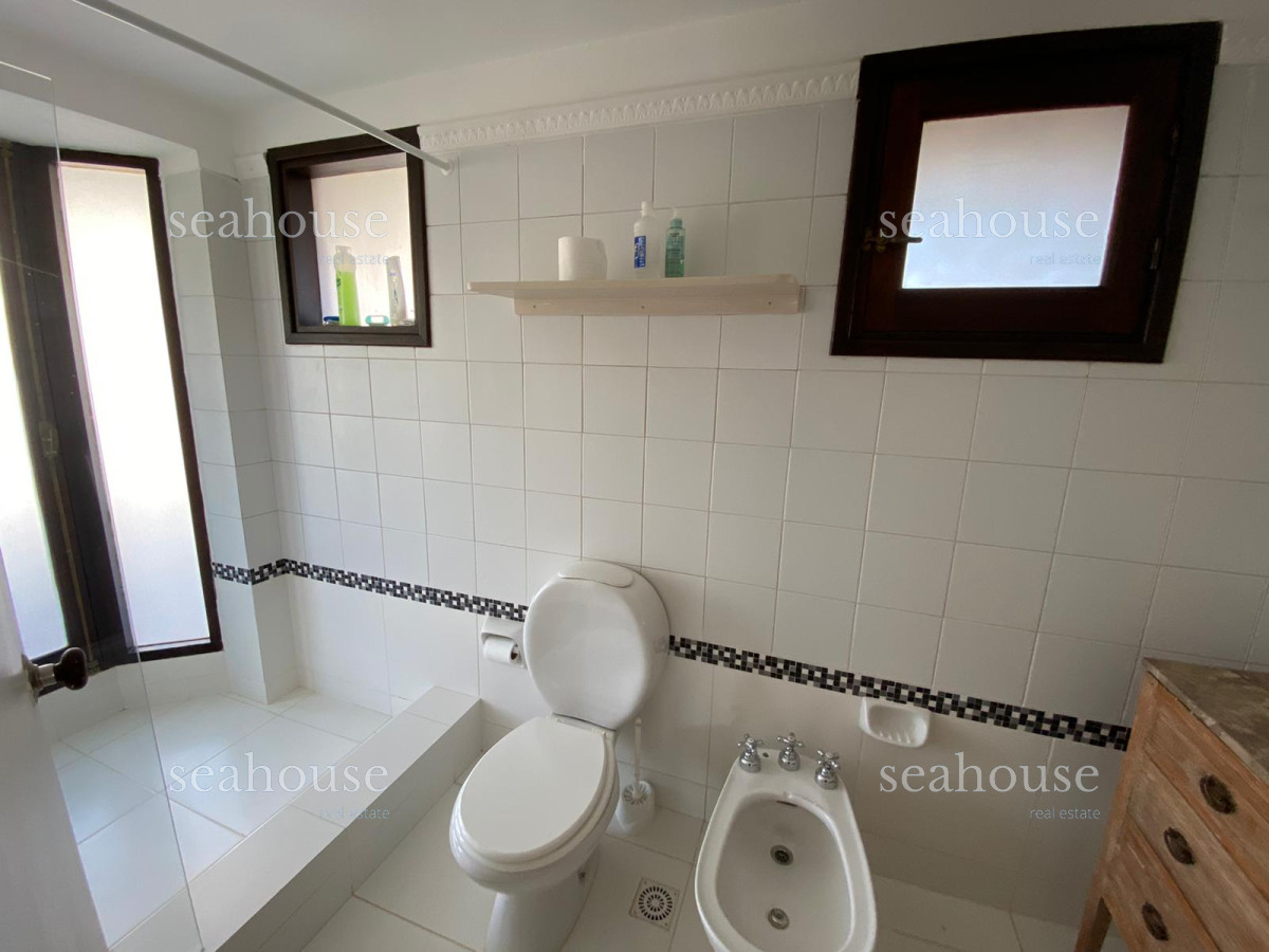 Casa Ref.366 - Excelente casa en venta en La Barra.