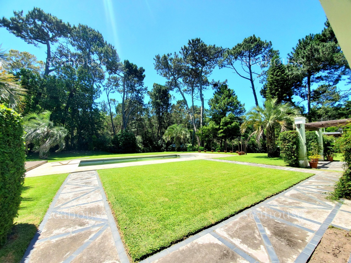 Casa Ref.453 - Casa en Punta del Este, Pinares
