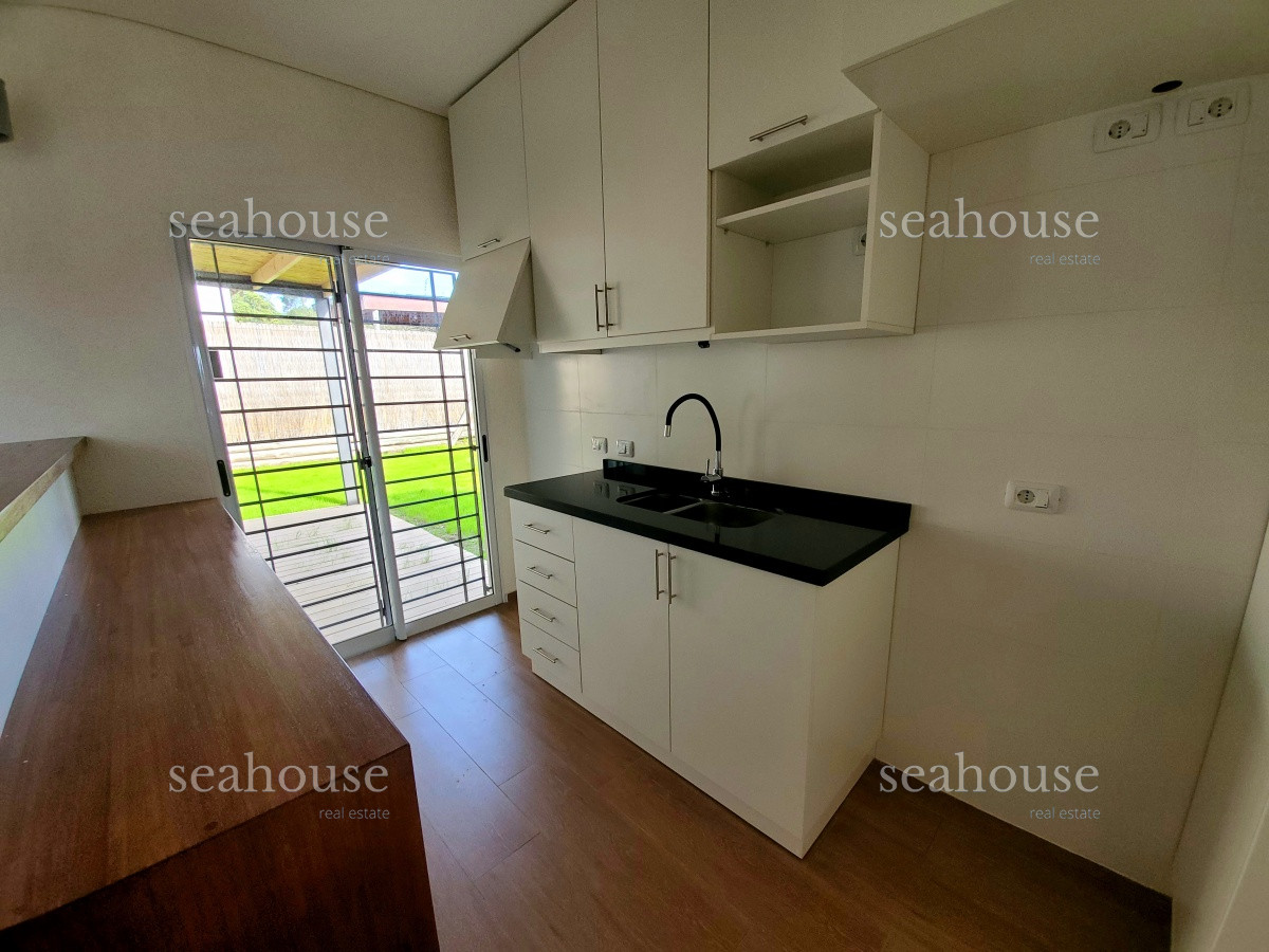 Casa Ref.372 - CASA EN VENTA A ESTRENAR EN PINARES.