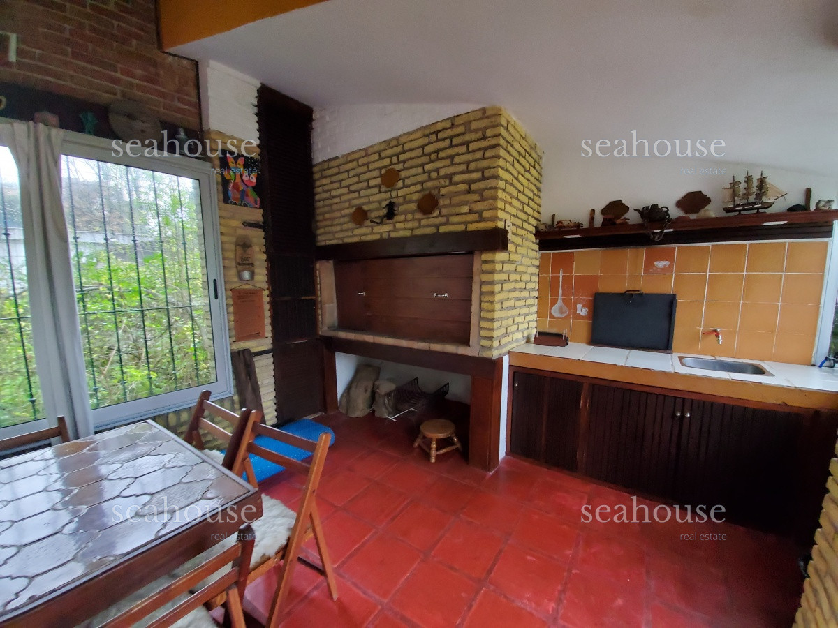 Casa Ref.385 - Casa en alquiler en Pinares