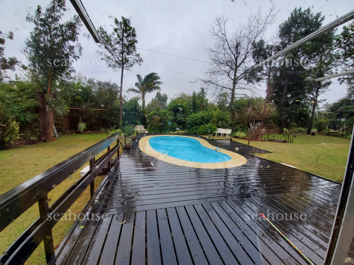 Casa Ref.385 - Casa en alquiler en Pinares