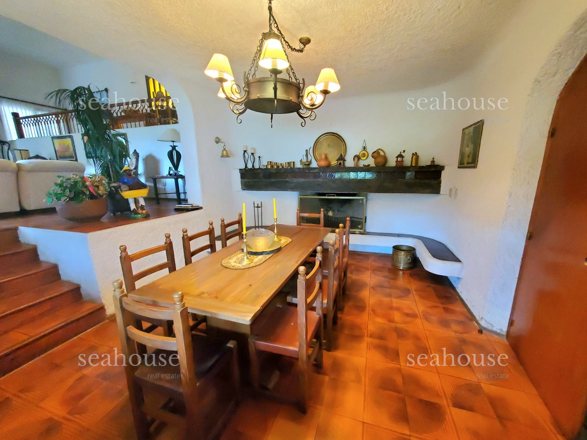 Casa Ref.749 - Casa en venta - Cantegril