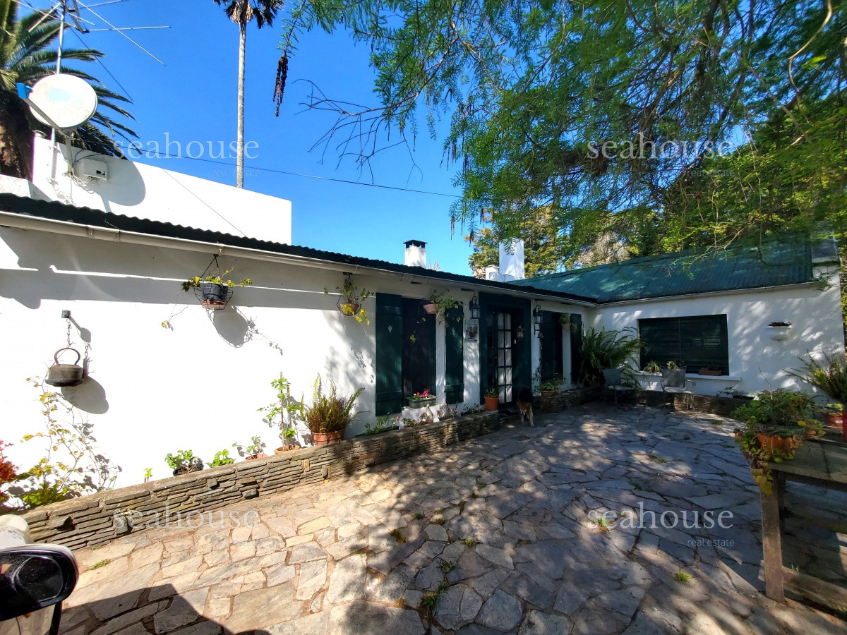 Casa Ref.592 - Casa en el Golf rodeada de vegetación. 