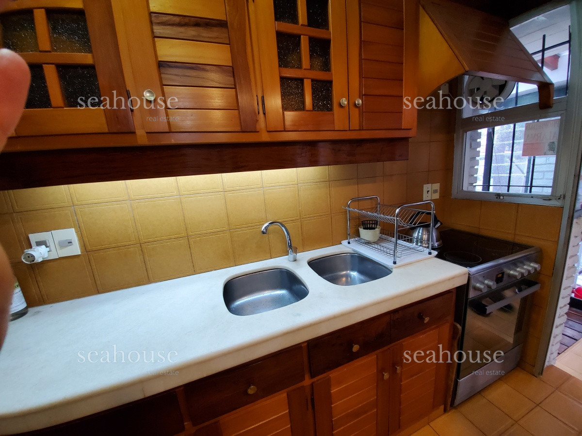 Casa Ref.385 - Casa en alquiler en Pinares