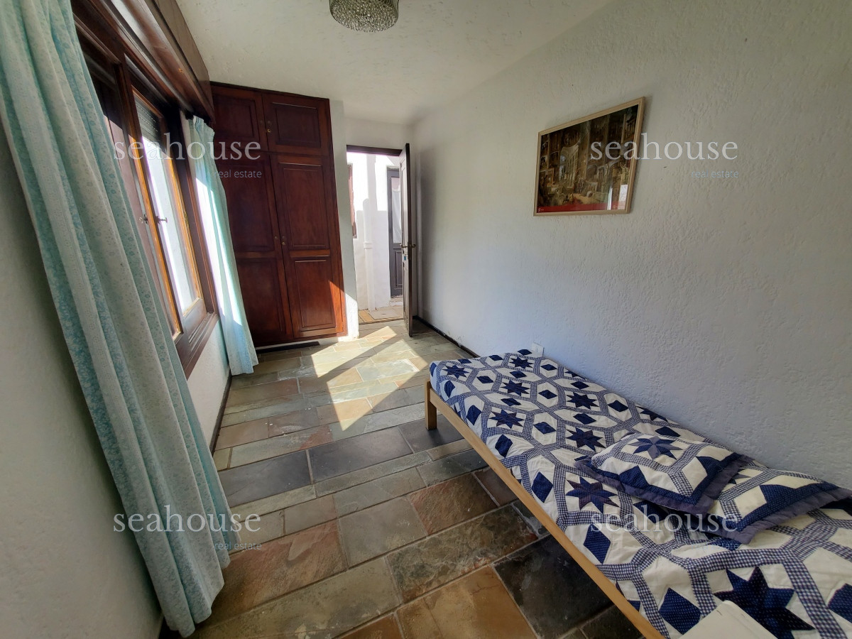 Casa Ref.818 - Pinares - 4 dormitorios