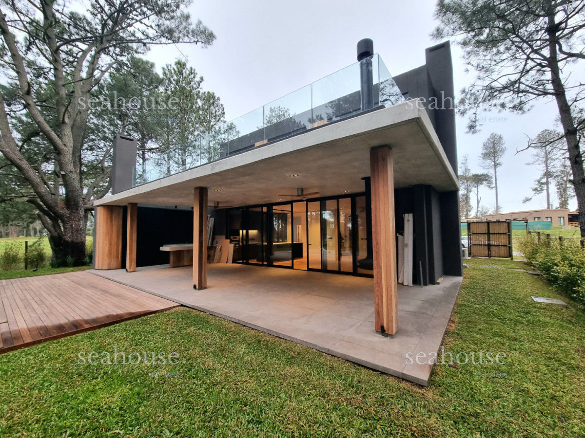 Casa Ref.1406 - Casa en venta a estrenar en La Cañada, Distrito 52 - Punta del Este