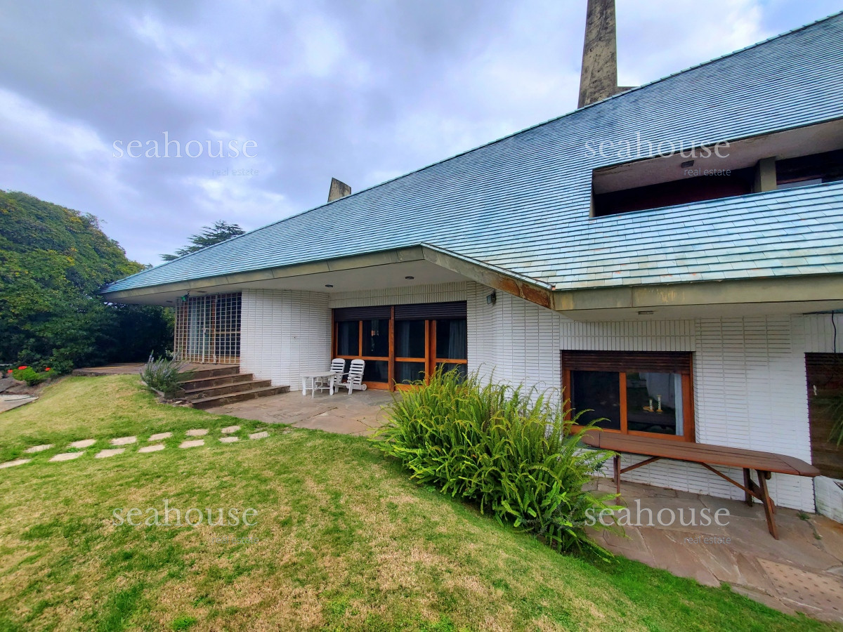 Casa Ref.749 - Casa en venta - Cantegril