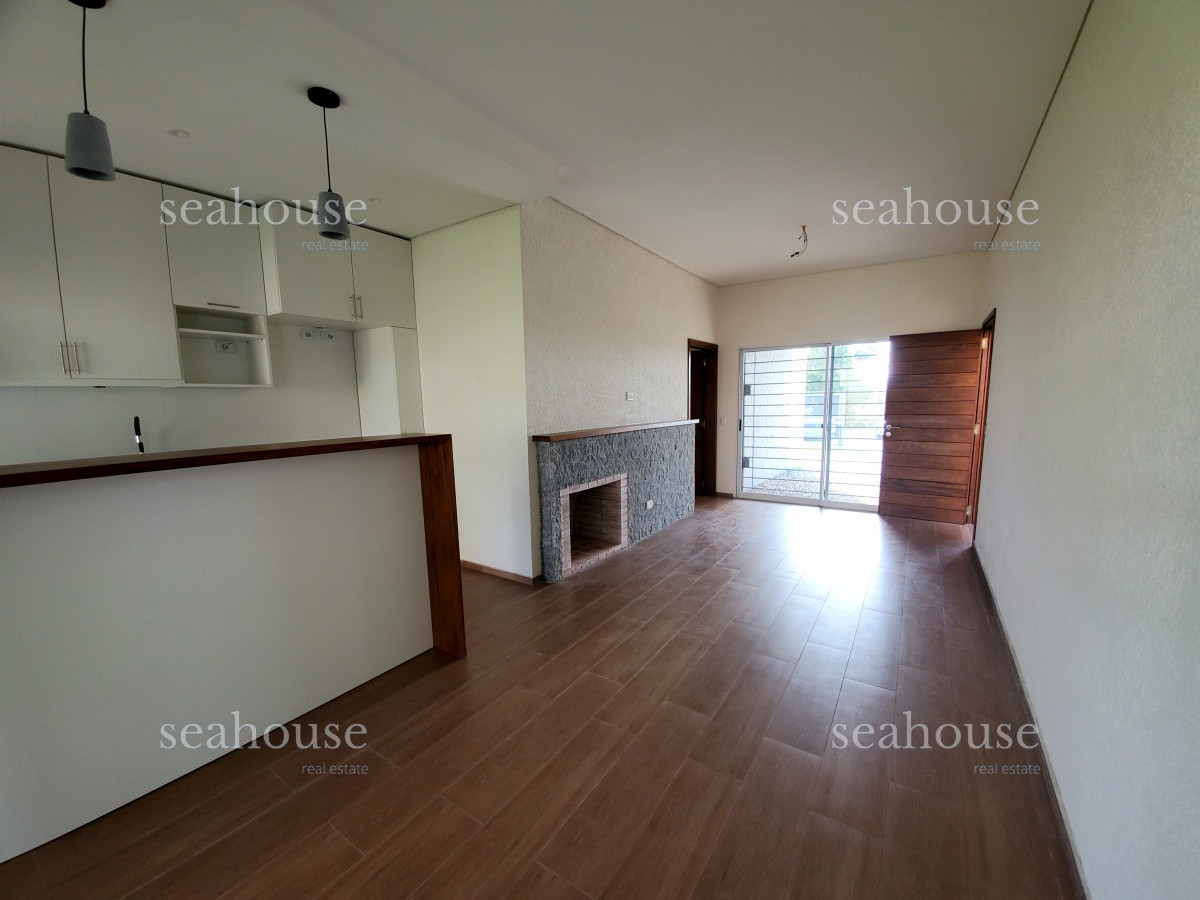 Casa Ref.372 - CASA EN VENTA A ESTRENAR EN PINARES.
