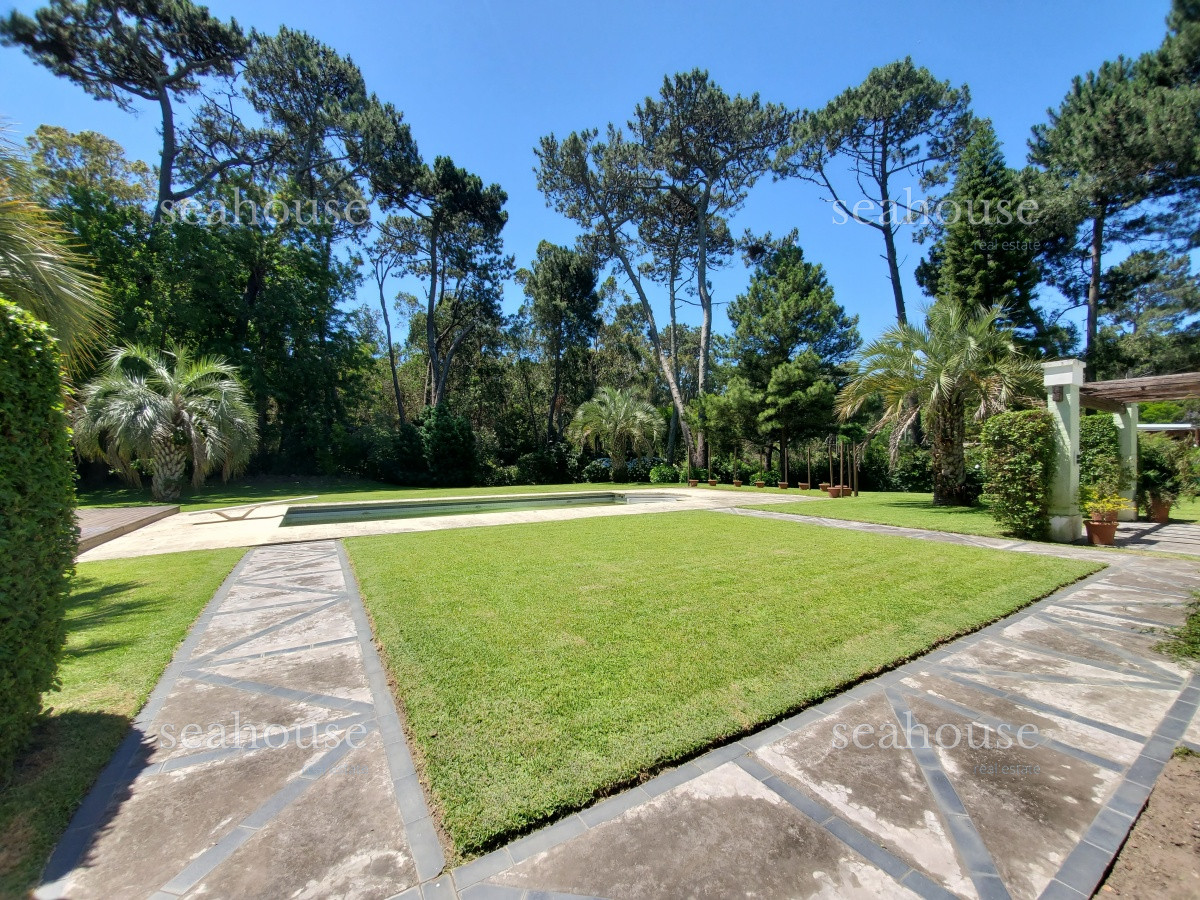 Casa Ref.453 - Casa en Punta del Este, Pinares