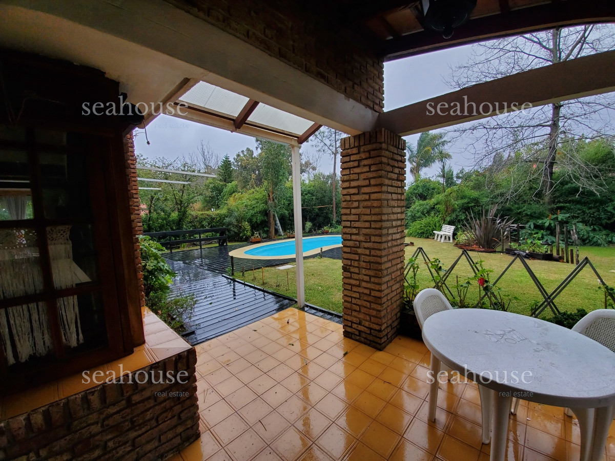 Casa Ref.385 - Casa en alquiler en Pinares