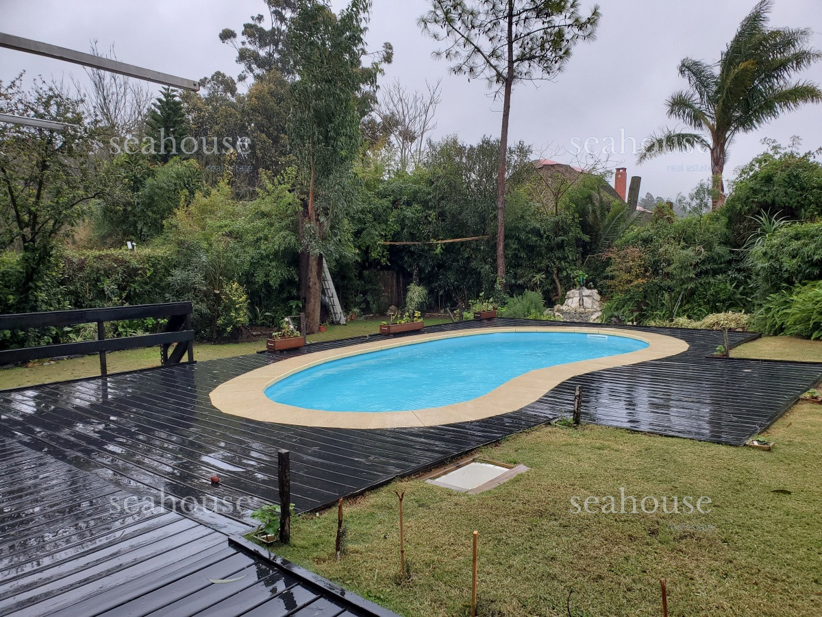 Casa Ref.385 - Casa en alquiler en Pinares