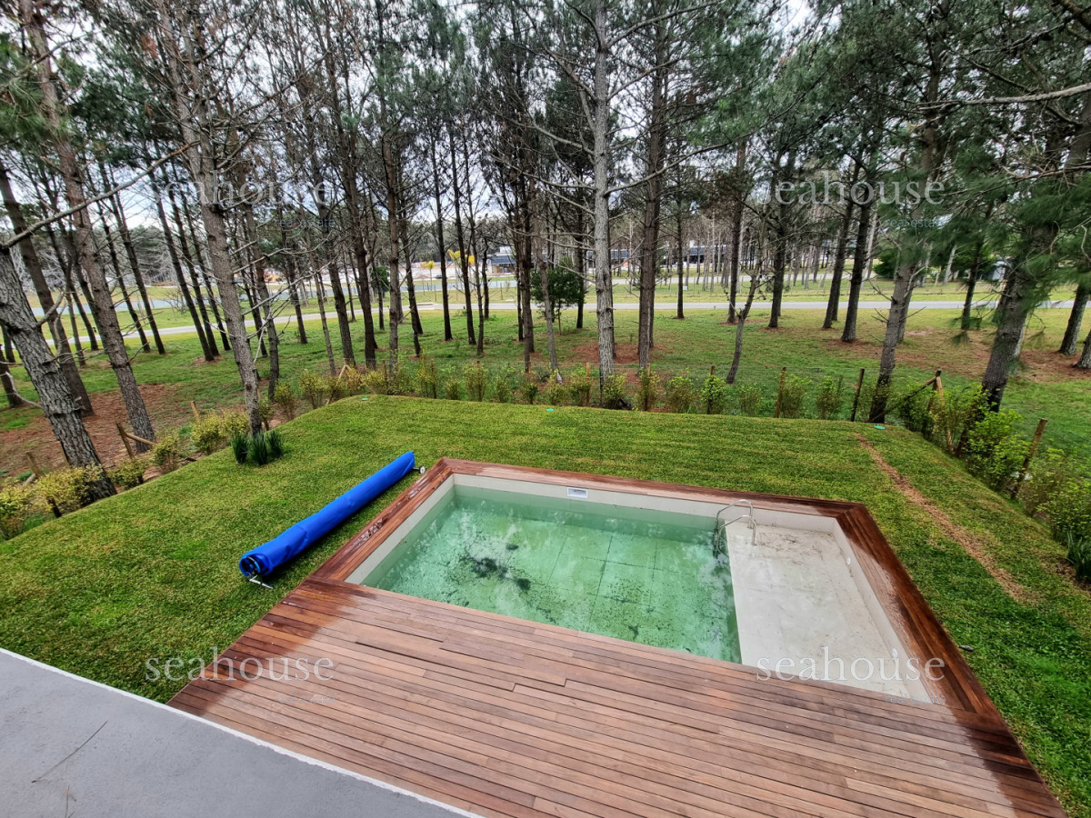 Casa Ref.1406 - Casa en venta a estrenar en La Cañada, Distrito 52 - Punta del Este